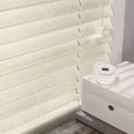 Blinds-Hunter-Douglas-Parkland-Wood-640w